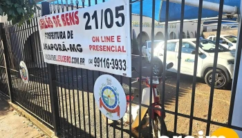 Comercial Araporã - 77