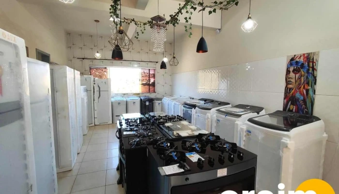 A Casa Eletro e Mobilia - R. Bandeirinha