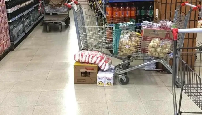 Bramil Supermercados Paty Do Alferes -  Arcozelo Interior - Paty Do Alferes