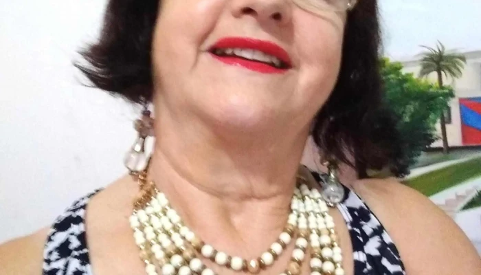 Claudia Presentes Loja De Roupa - Miracema