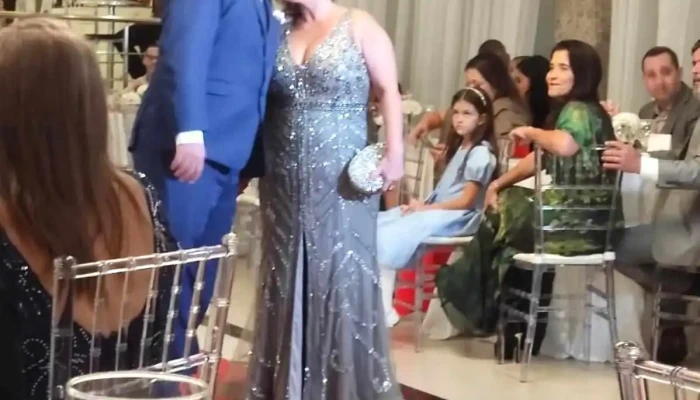 Destaque Aluguel De Roupas -  Tudo - Nova Iguaçu