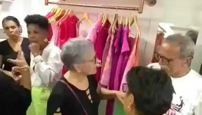 Fabi Felicio Boutique -    Moda Feminina Niteroi Tudo - Niterói