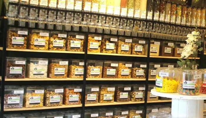 La Roca Naturals Interior - Silva Jardim