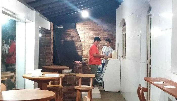 Leitão Carnes e Cia - 195 - Centro