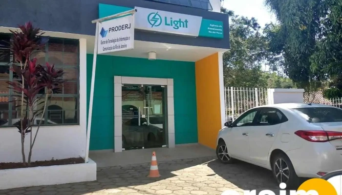Light - Rio Das Flores