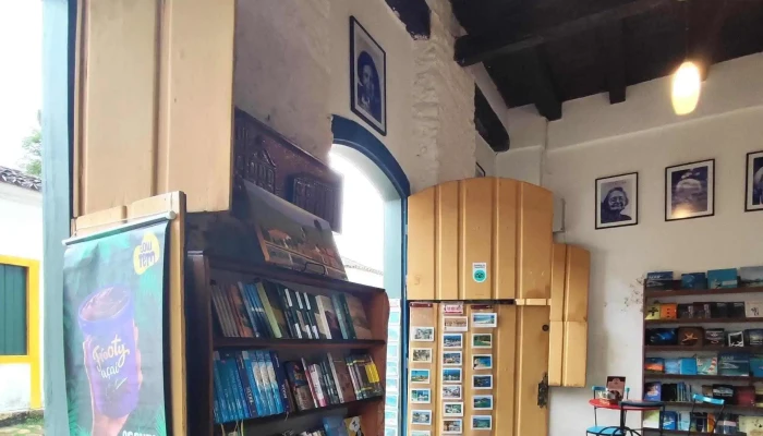 Livraria De Paraty -  Livraria - Paraty