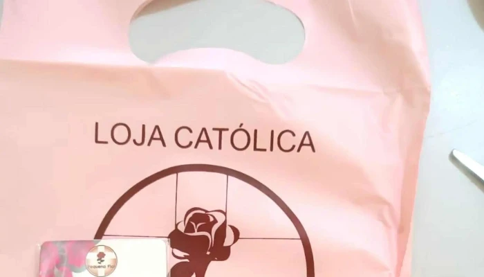 Loja Catolica Pequena Flor Loja De Artigos Religiosos - Petrópolis
