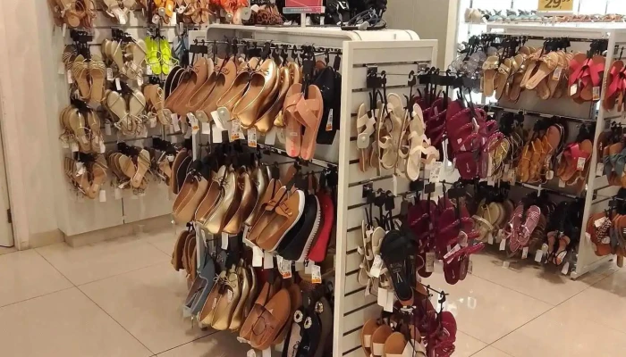 Lojas Marisa -  Interior - Nova Iguaçu