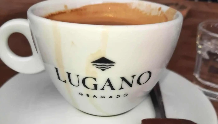 Lugano Chocolates -  Site - Miguel Pereira