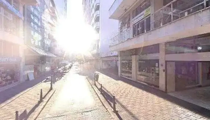 Lupo -  Street View E 360deg - Petrópolis