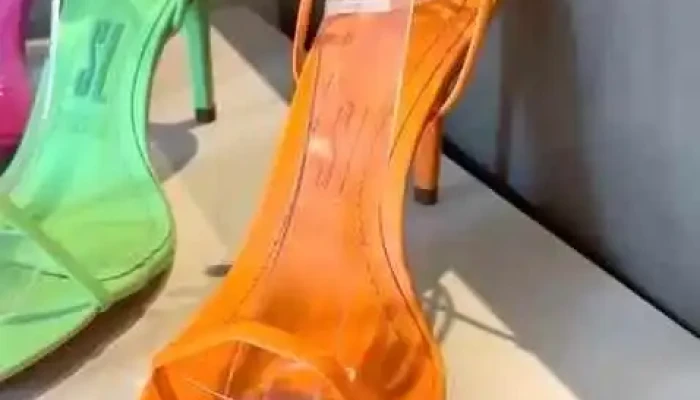 Pimentta Shoes -  Interior - Rio Bonito