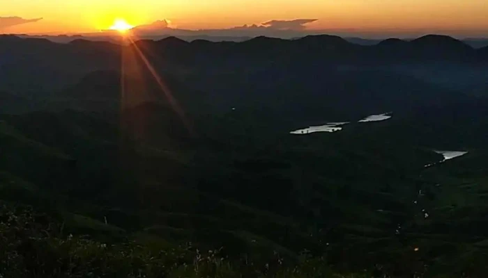 Por Do Sol   Serra Do Malvino Videos - Santa Maria Madalena