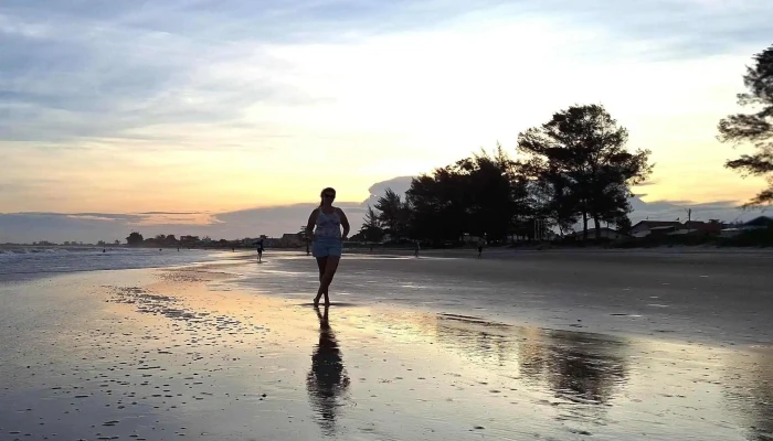 Praia De Guaxindiba -  Videos - São Francisco De Itabapoana
