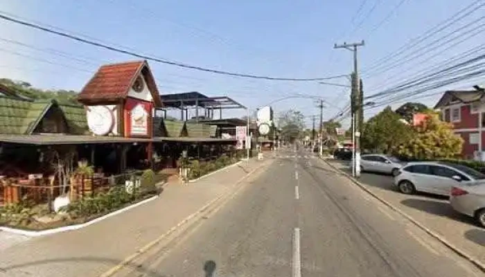 Pukimo Adriela -  Street View E 360deg - Itatiaia