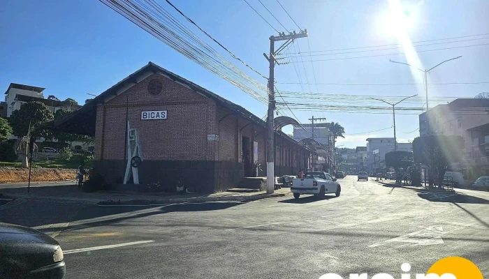 Rodoviária de Bicas - Terminal Rodoviário José Croce (Antiga Estação Ferroviária) - 27 - Centro
