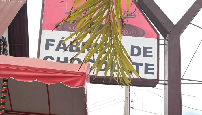 Tonttulakki Suklaat Fabrica De Chocolate Instagram - Itatiaia