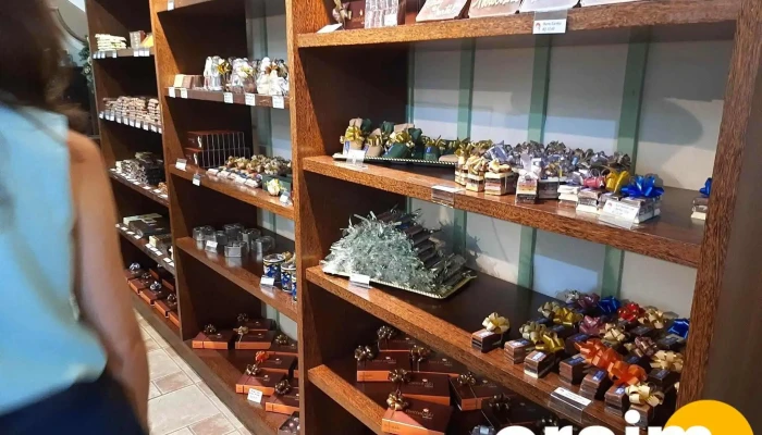 Tonttulakki Suklaat Fabrica De Chocolate Interior - Itatiaia