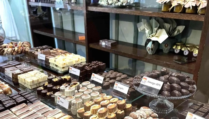 Tonttulakki Suklaat Fabrica De Chocolate Promocao - Itatiaia