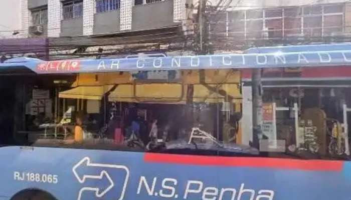 Vivian Festas -    Nilopolis Street View E 360deg - Nilópolis